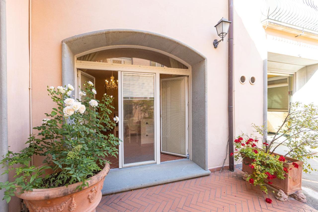 Palazzo Ghibellina By Rental In Florenz Exterior foto